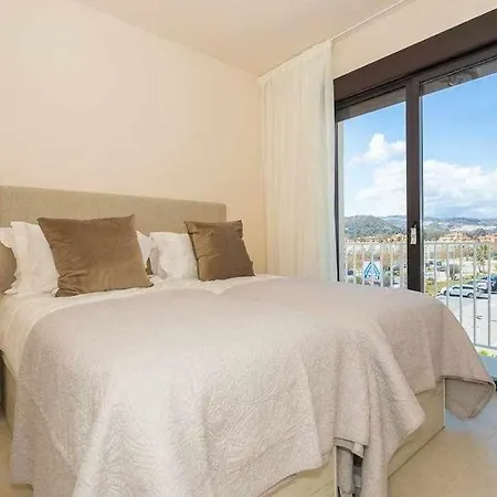 Sea Views & Walk To The La Cala De Mijas
