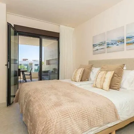 Sea Views & Walk To The La Cala De Mijas